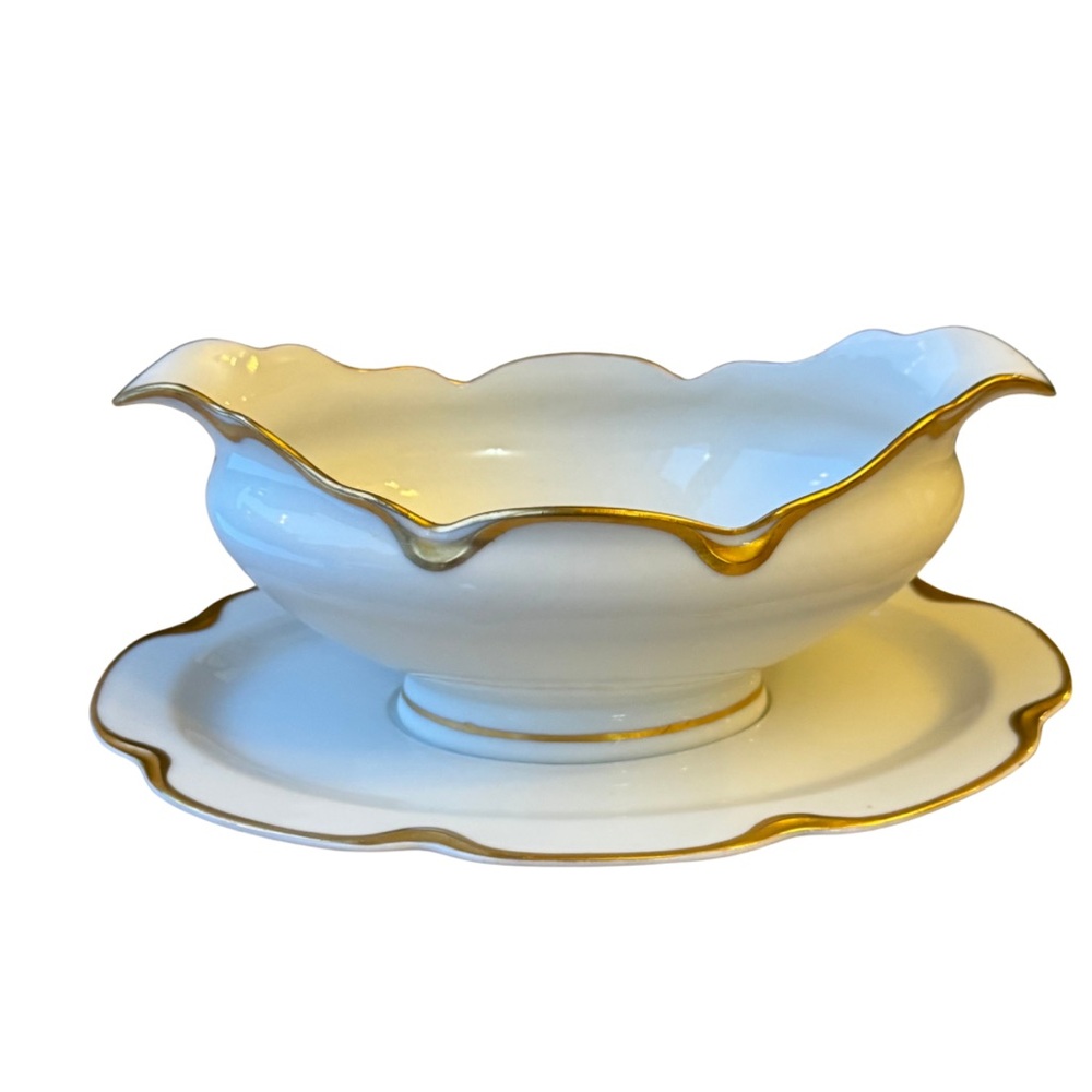 Limoges Porcelain Haviland Gold Trimmed Gravy Boat